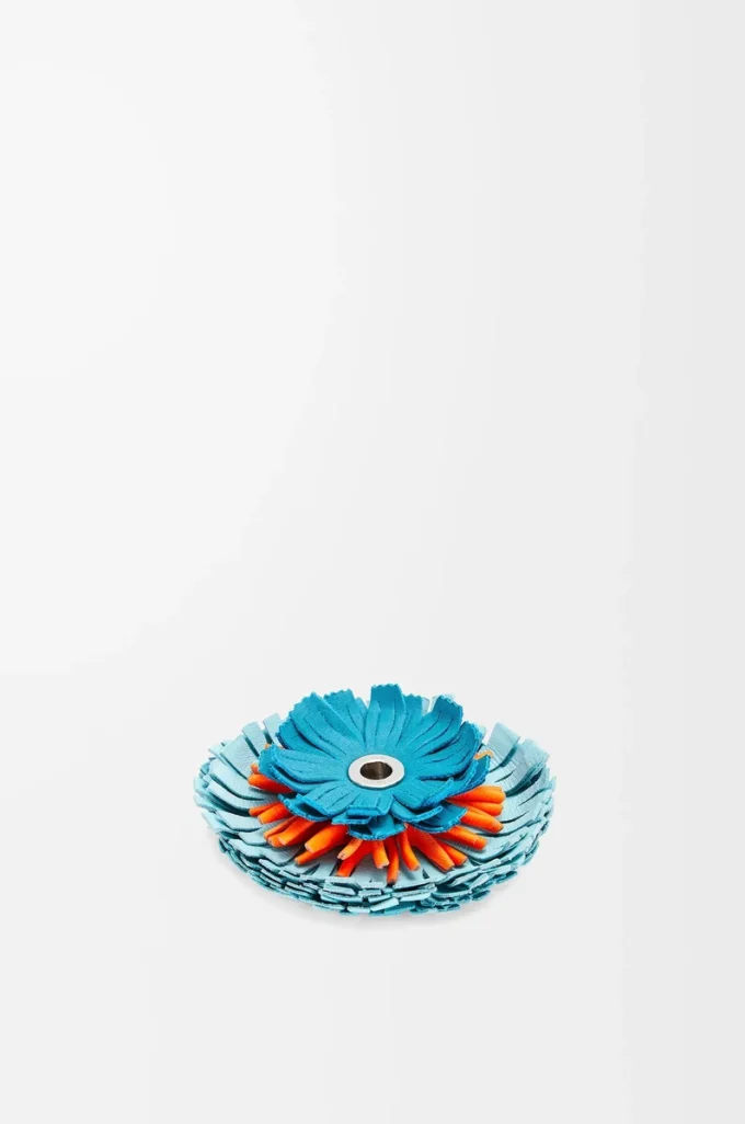 Blumen-Anhänger aus klassischem Kalbsleder Aqua