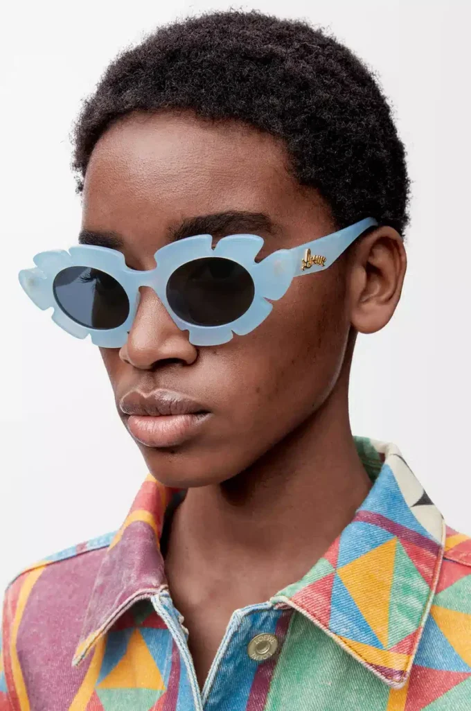 Blumen-Sonnenbrille Hellblau