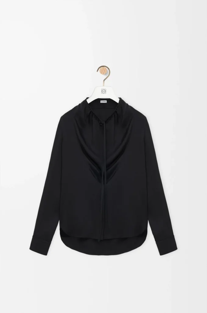 Bluse aus Seide in Schwarz