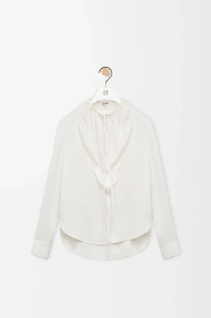 Bluse aus Seide in Weiß