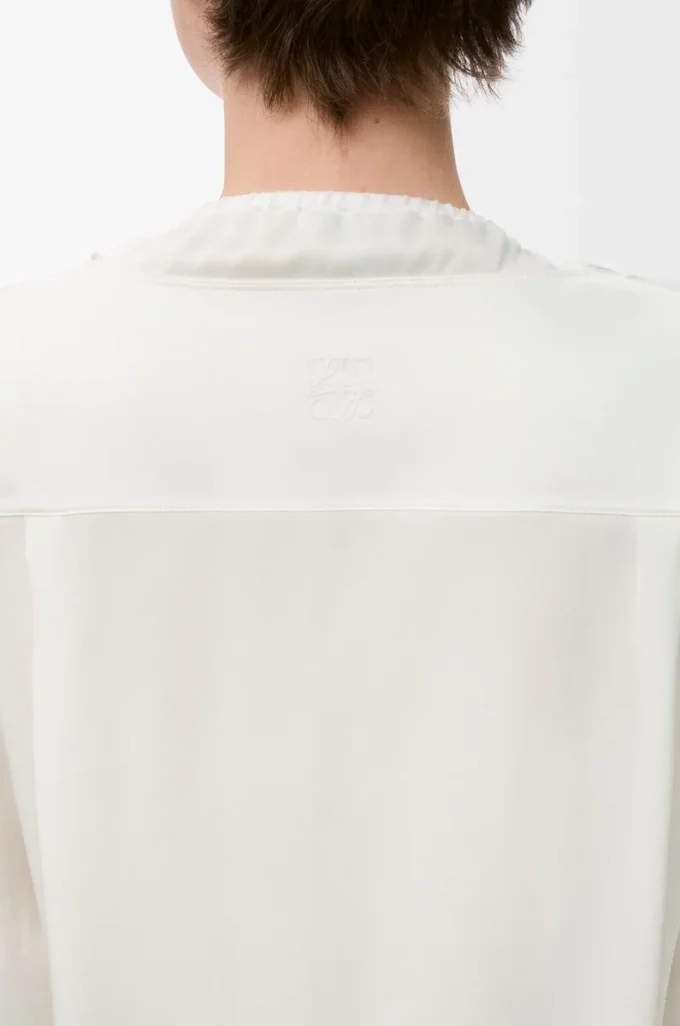 Bluse aus Seide in Weiß