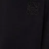 Bluse mit Gürtel aus schwarzer Seide