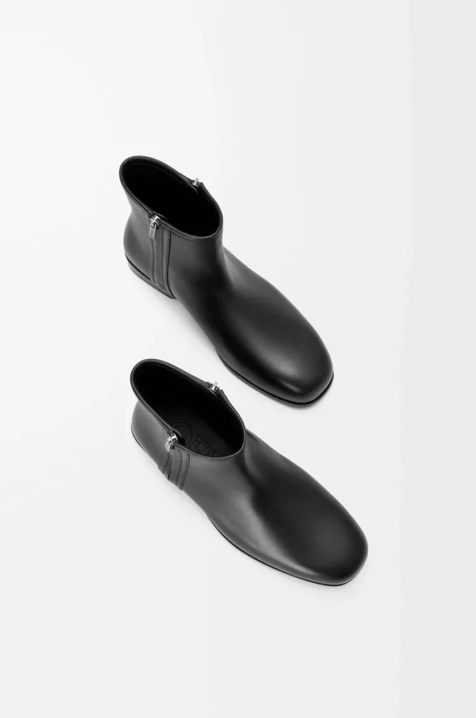 Bobine Stiefeletten aus glattem Kalbsleder in Schwarz