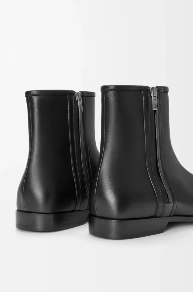 Bobine Stiefeletten aus glattem Kalbsleder in Schwarz