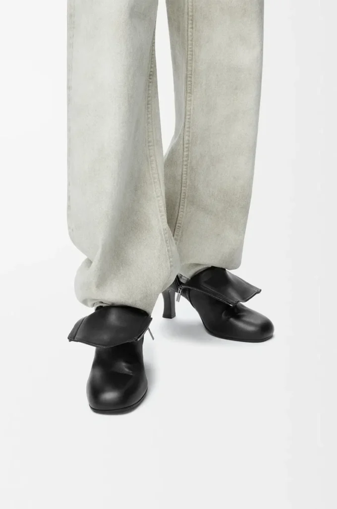 Bobine Stiefeletten aus Nappalammleder Schwarz