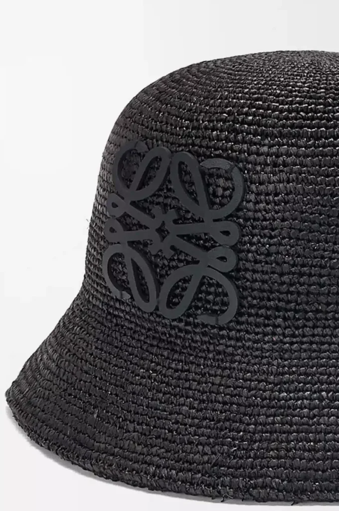 Bucket Hat aus Raffia und Kalbsleder Schwarz