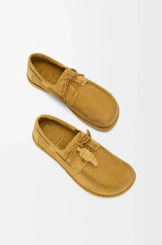 Campo Bootsschuh aus Kalbswildleder in Medium Tabacco