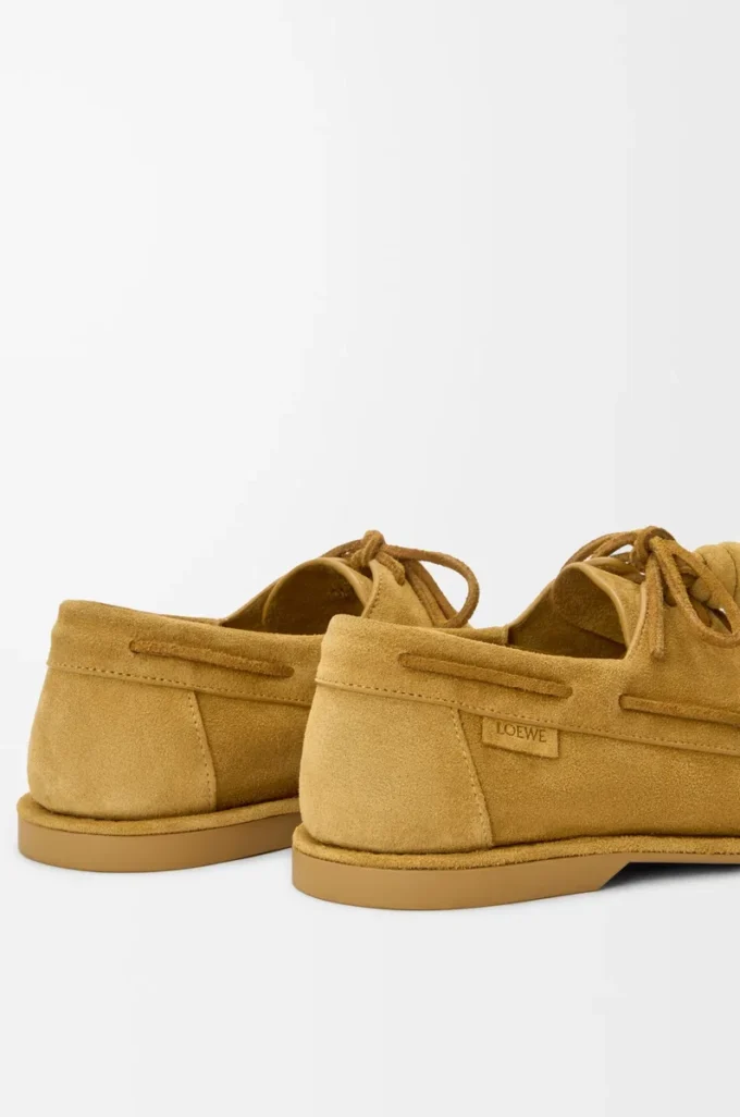Campo Bootsschuh aus Kalbswildleder in Medium Tabacco