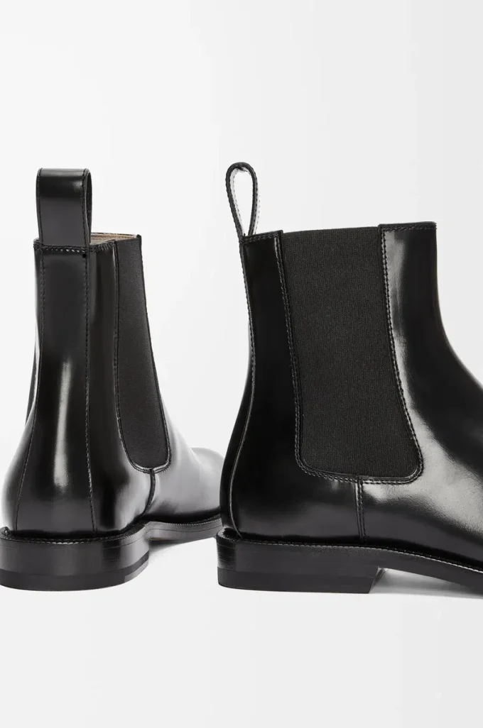 Campo Chelsea-Stiefel aus gebürstetem Kalbsleder in Schwarz