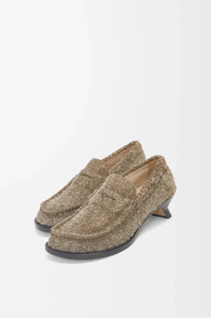 Campo Loafer aus gebürstetem Wildleder in Khaki-Grün