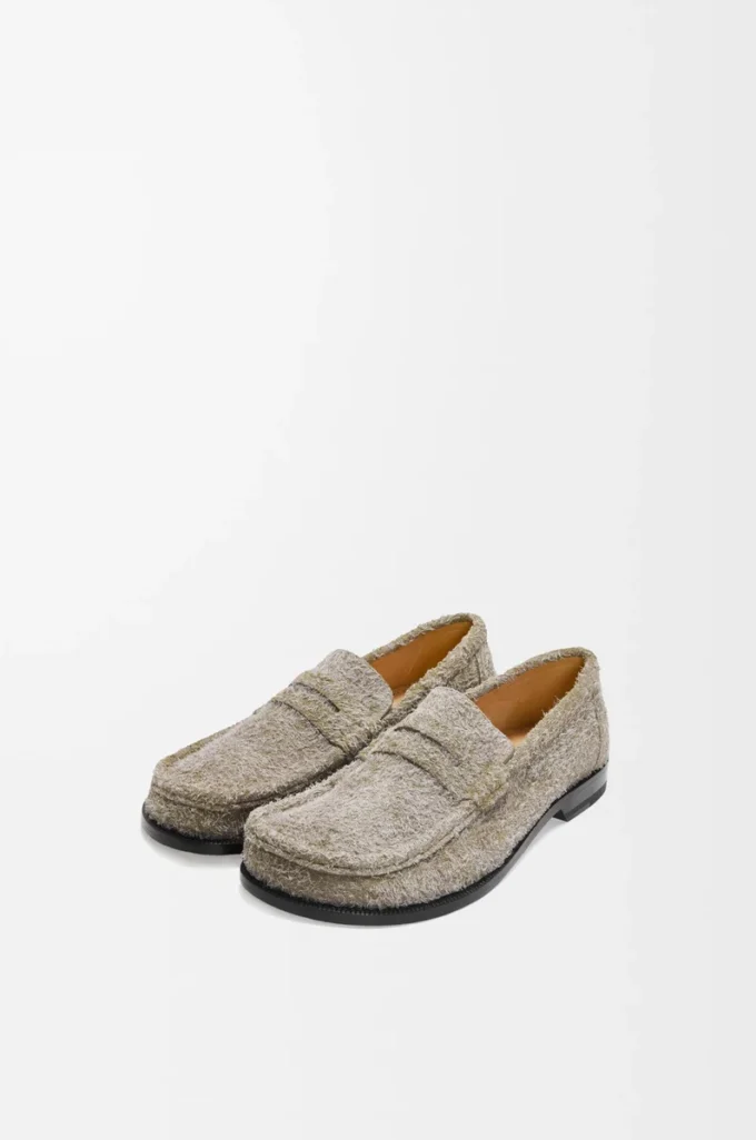 Campo Loafer aus gebürstetem Wildleder in Khaki-Grün