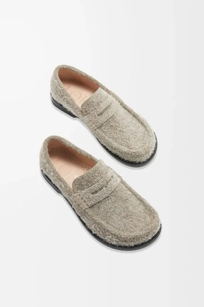 Campo Loafer aus gebürstetem Wildleder in Khaki-Grün