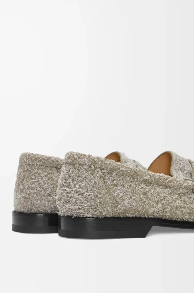 Campo Loafer aus gebürstetem Wildleder in Khaki-Grün