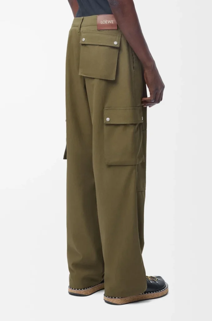 Cargohose aus Baumwolle in Khaki-Grün