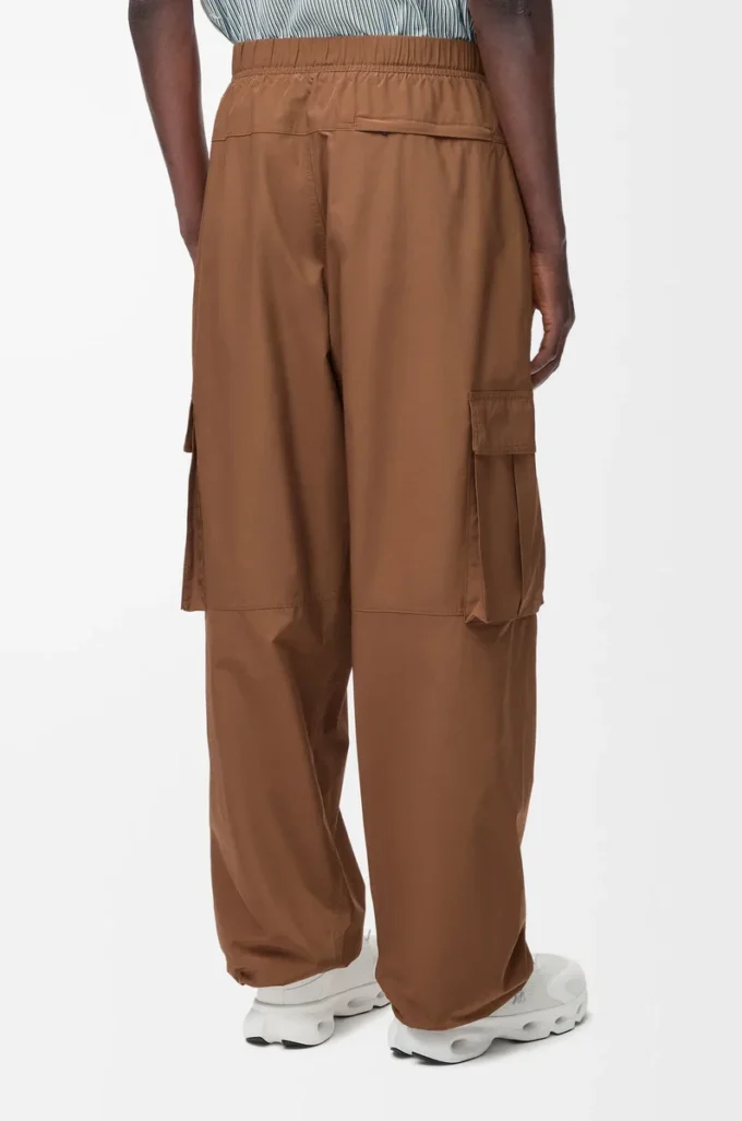 Cargohose aus technischem Shell-Material Toffee
