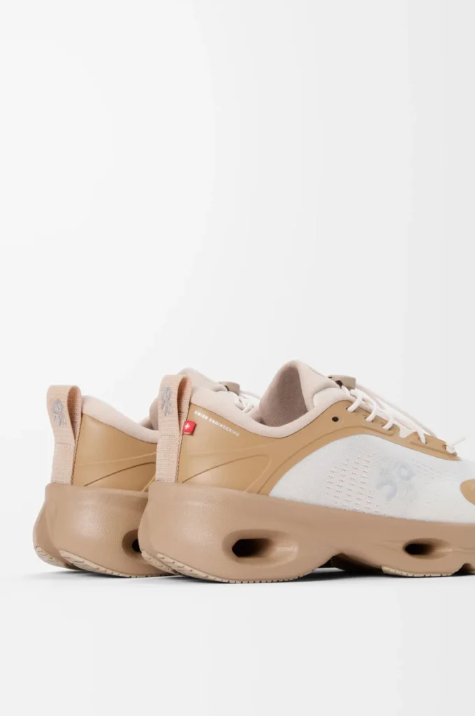 Cloudsolo Sneaker Dunkel Sand/Creme