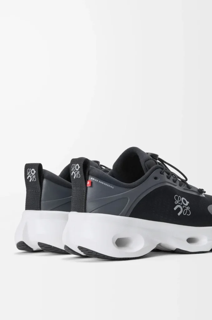 Cloudsolo Sneaker Schwarz/Weiß