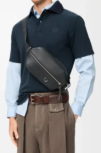 Convertible Sling aus klassischem Kalbsleder Schwarz