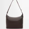Cubi Crossbody-Tasche aus geschmeidigem genarbtem Kalbsleder in Oxblood