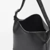 Cubi Crossbody-Tasche aus geschmeidigem, glattem Kalbsleder und Jacquard in Schwarz
