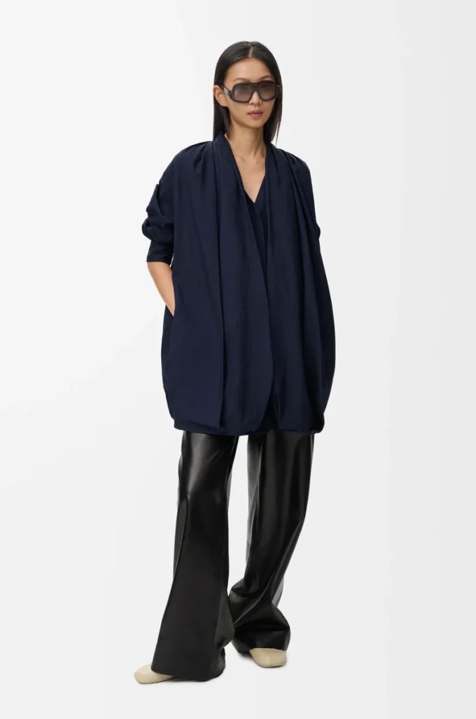 Drapiertes Kleid aus Baumwolle in Marineblau