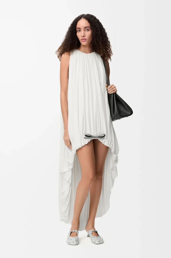 Drapiertes Kleid aus Seide Weiß