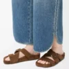 Ease Slipper mit Schnalle aus Wildleder Braun
