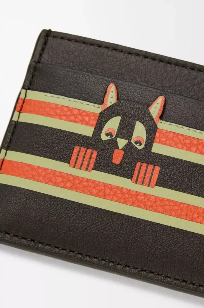 Einfacher Kartenhalter „Futurist Cat” aus klassischem Kalbsleder in Dunkelbraun/Orange
