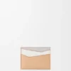 Einfacher Kartenhalter „Puzzle” aus klassischem Kalbsleder in Ghost/Silky Beige