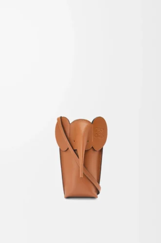 Elephant Tasche aus klassischem Kalbsleder Tan