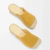 Espadrille-Pantolette mit Plateau aus pflanzlich gegerbtem Kalbsleder in Ocker