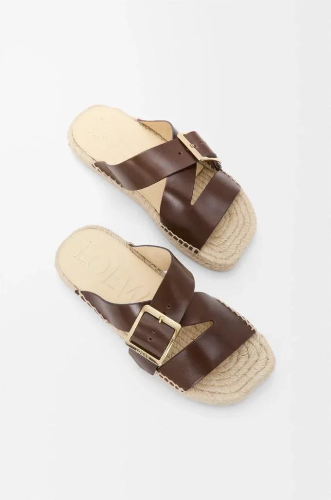 Espadrille-Pantolette Petal aus pflanzlich gegerbtem Kalbsleder Braun