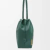 Flamenco Logo-Tasche aus Nappakalbsleder Evergreen