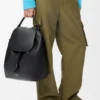 Flamenco-Rucksack aus glänzendem, geschmeidigem Kalbsleder Schwarz