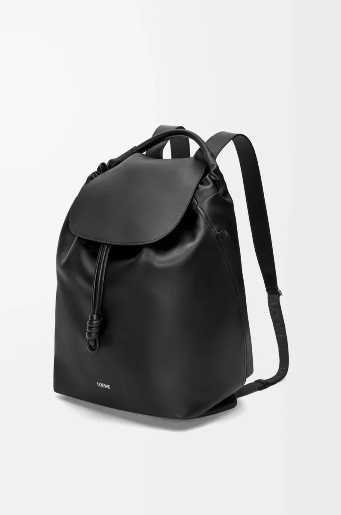 Flamenco-Rucksack aus glänzendem, geschmeidigem Kalbsleder Schwarz