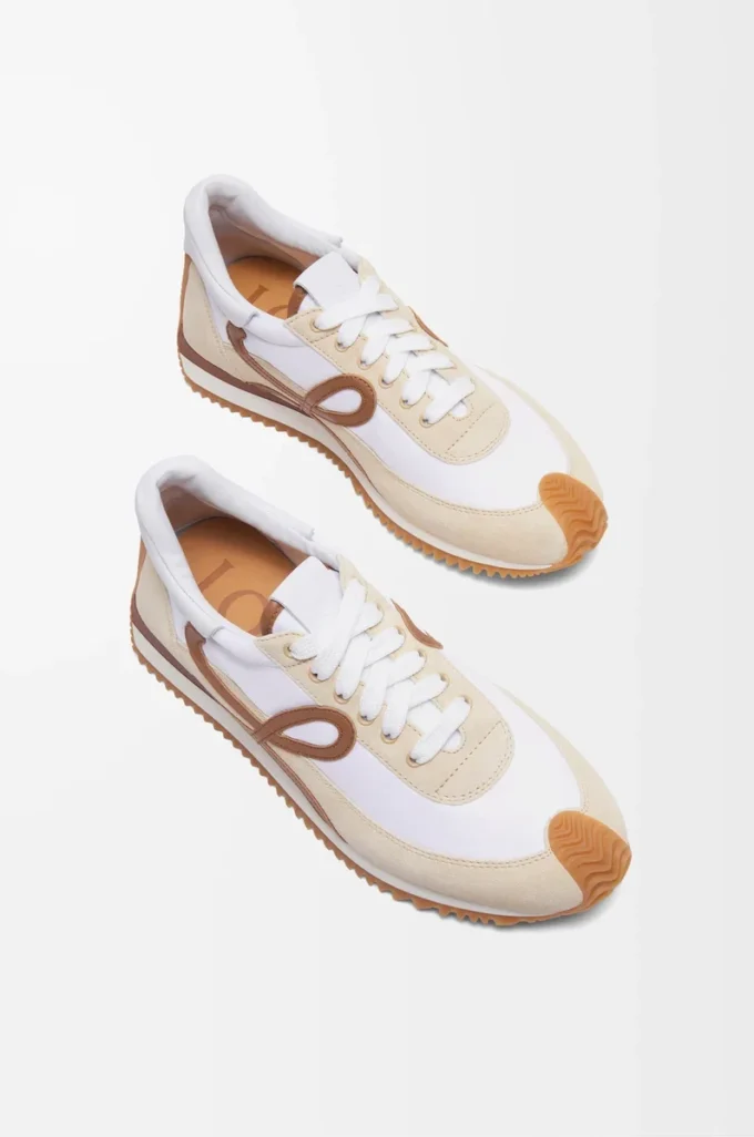 Flow Runner 2.0 aus Nylon und Wildleder Chocolate/Almost Optic