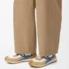 Flow Runner 2.0 aus Nylon und Wildleder in Sand/Blau/Weiß