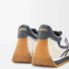 Flow Runner aus Nylon und Wildleder in Anthrazitblau/Weiß