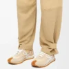 Flow Runner aus Nylon und Wildleder in Light Powder