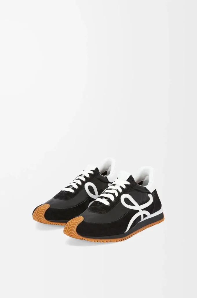 Flow Runner aus Nylon und Wildleder Schwarz/Weiß