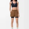 Funktionsshorts aus technischem Shell-Material in Toffee