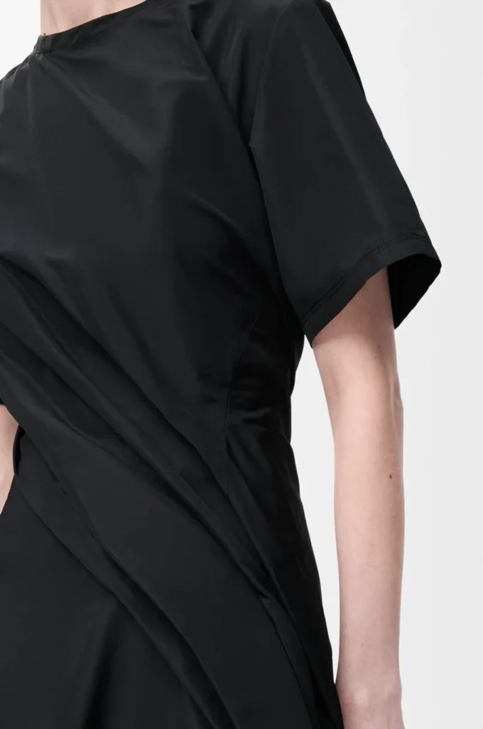 Gedrehtes Kleid aus Seidenmisch-Taft Schwarz