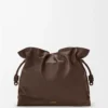Große Flamenco-Clutch aus Nappakalbsleder Chocolate