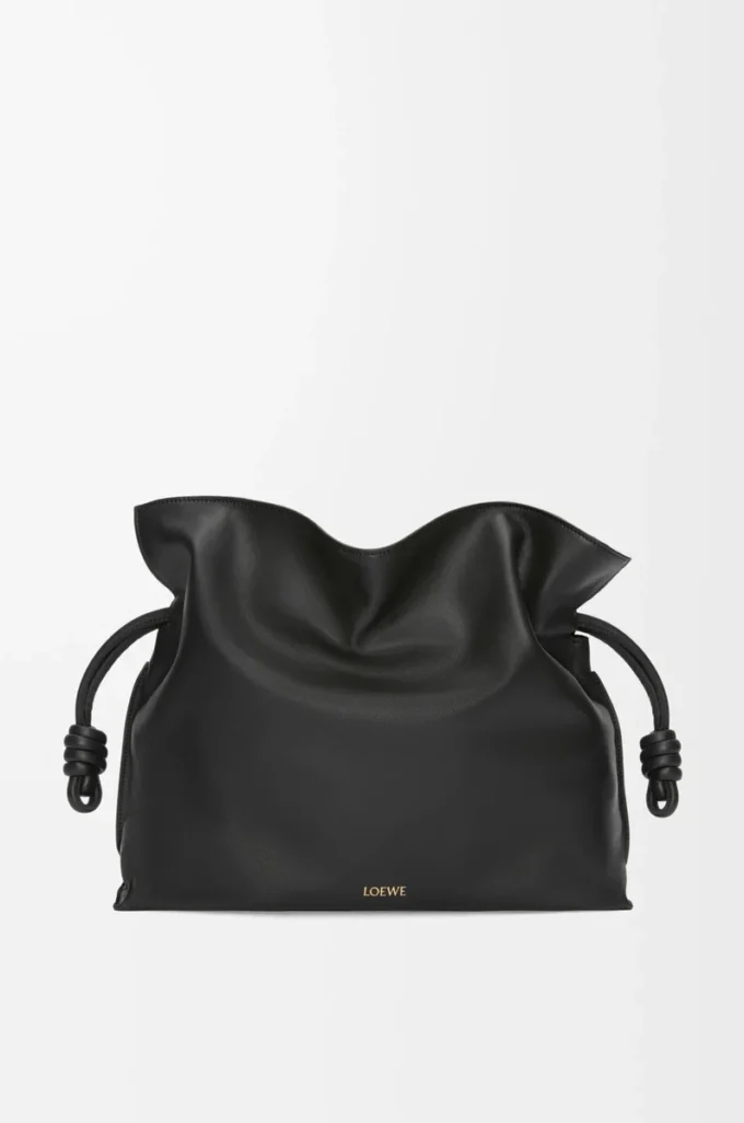 Große Flamenco-Clutch aus Nappakalbsleder in Schwarz
