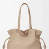 Große Flamenco-Clutch aus Nappakalbsleder Sand