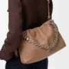 Große Flamenco-Handtasche aus weichem Nappalammleder in Mokka