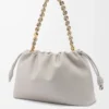 Große Flamenco-Handtasche aus weichem Nappalammleder in Shell Grey
