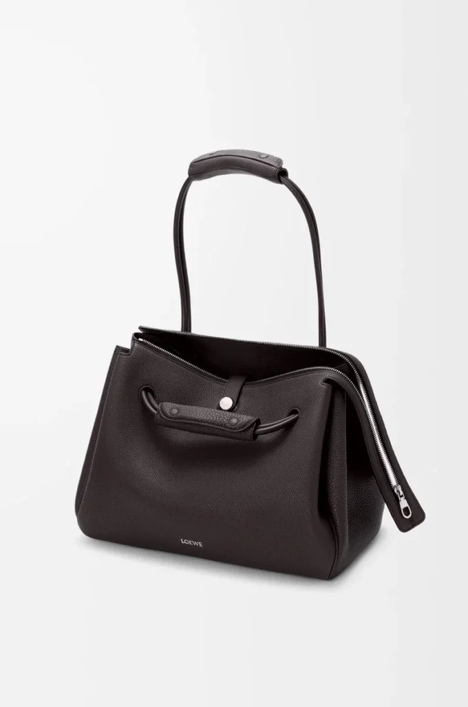 Große Madrid-Tasche aus geschmeidigem genarbtem Kalbsleder in Dark Ebony