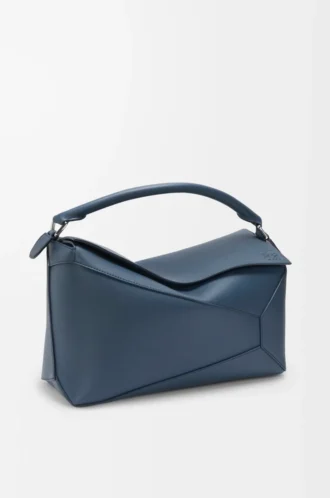 Große Puzzle Edge Tasche aus klassischem Kalbsleder in Indigo Dye