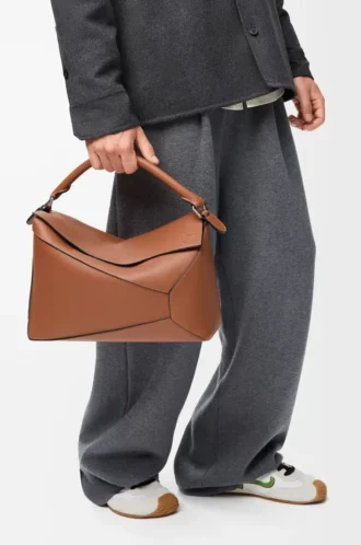 Große Puzzle Edge Tasche aus klassischem Kalbsleder Tan